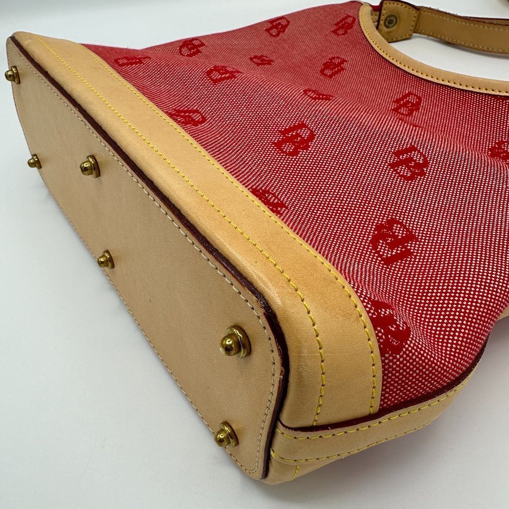 ⭐️⭐️SOLD⭐️⭐️ Dooney & Bourke Signature Canvas/Leather Shoulder Tote - Picture 9 of 15